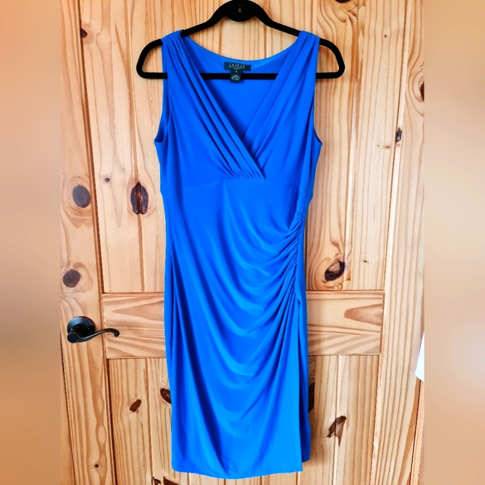 Ralph Lauren Knee Length Deep V Ruched Waist Stretch EUC Size 10